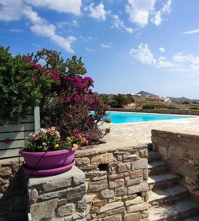 Feriehus My Little Garden Chrisi Akti (Paros)