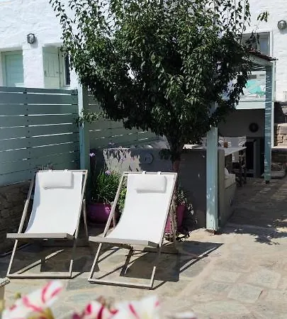 My Little Garden Chrisi Akti (Paros)